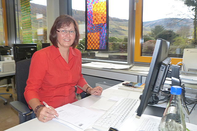 Frau Kaster